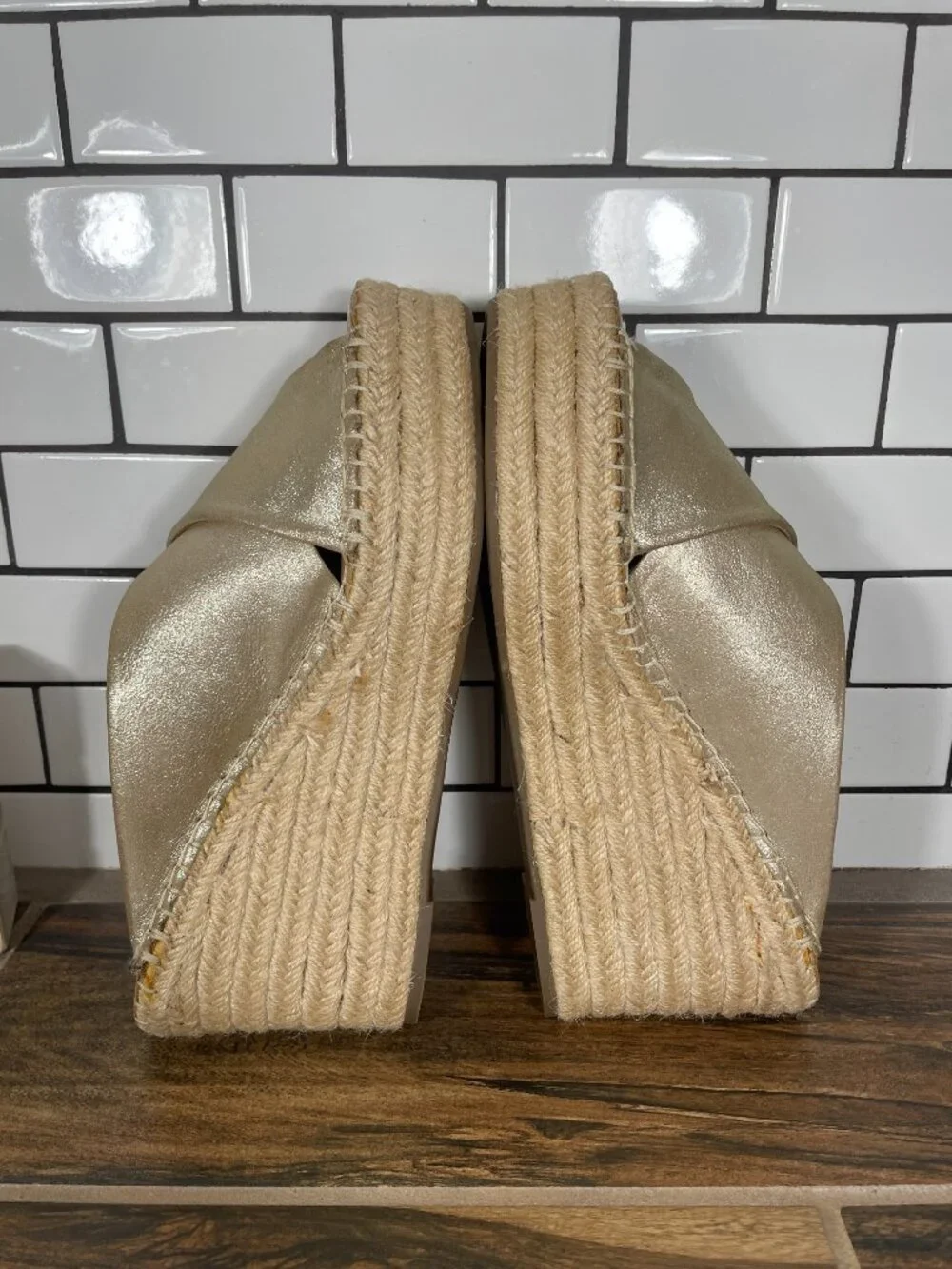 Franco Sarto Tiffany Shoes Womens 11 Gold Leather Platform Wedge Espadrille
